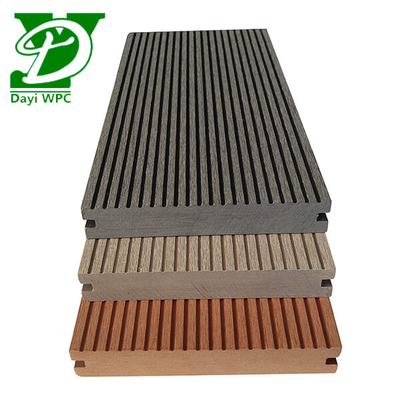 Decking de madera de grano compuesto resistente al agua moderno