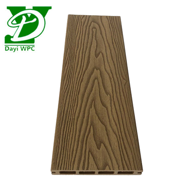 Decking de WPC compuesto resistente al agua de estilo contemporáneo