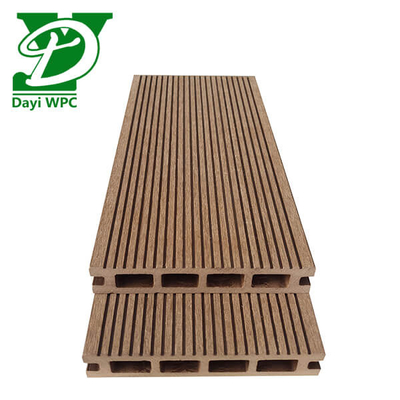Piso de cubierta exterior WPC antiagua hueco para piscinas por encima de 18 mm