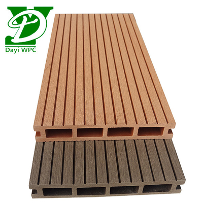 Decking de WPC compuesto duradero personalizado para piscinas y jardines