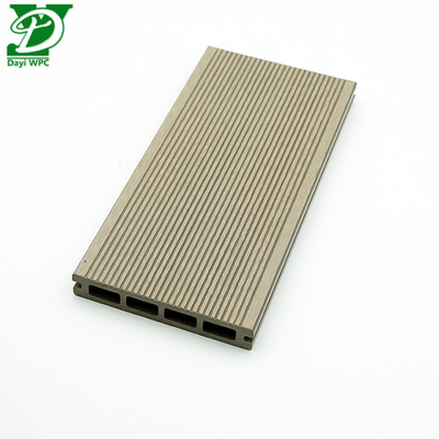 Decking de material compuesto hueco de WPC resistente al agua y ecológico