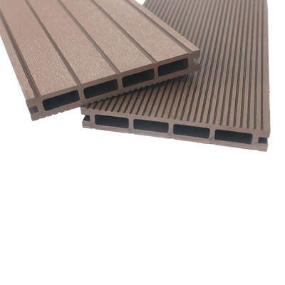 Decking de WPC de bajo mantenimiento, perfecto para vivir al aire libre, fácil de instalar