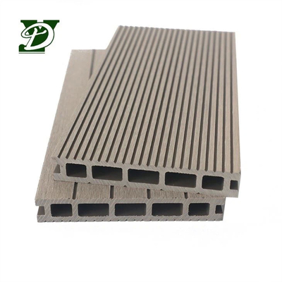 Decking exterior hueco de doble cara de WPC para senderos de jardín