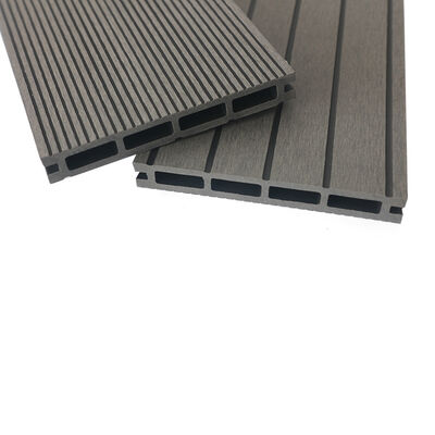 Inodoro Durable Bajo mantenimiento Decking exterior de WPC hueco piso ligero